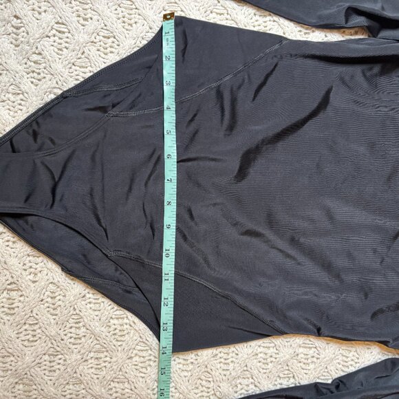 NWT We Are Hah Black Long Sleeve One-Piece Swimsuit Surf Rashguard – Size Medium - Picture 5 of 12